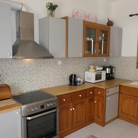 아파트 Central City Apartment Naxos City