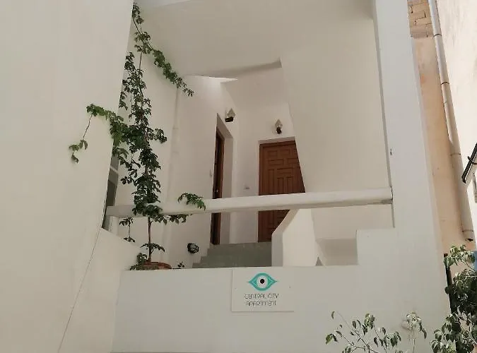 Central City Apartment *