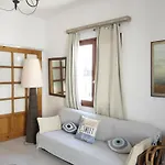 Central City Apartment Διαμέρισμα Naxos City